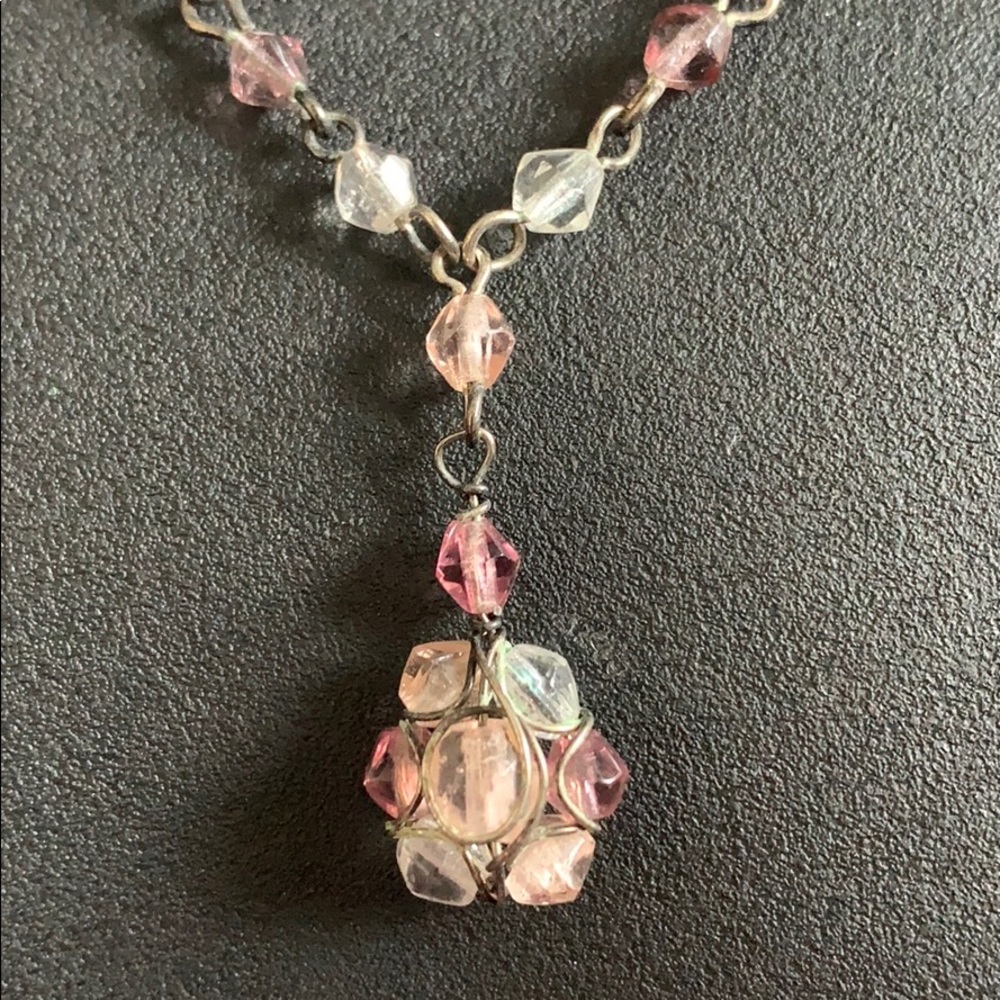 Necklace light pink see through beaded in chain - Picture 3 of 12